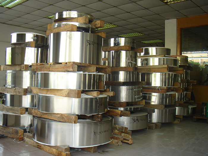 304不銹鋼為什么會(huì)開(kāi)裂，現(xiàn)在為您解決